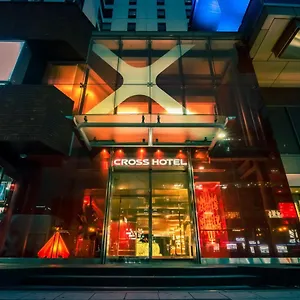 Hotel Cross, Osaca